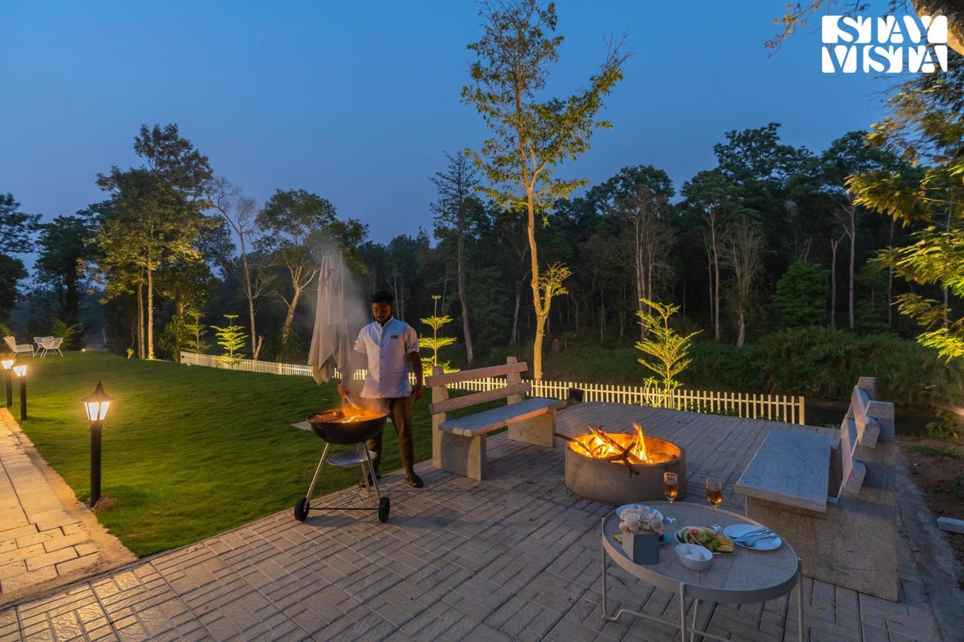 Stayvista At Mudra Manor Coorg Temperature Controlled Pool Villa Madikeri Exterior foto